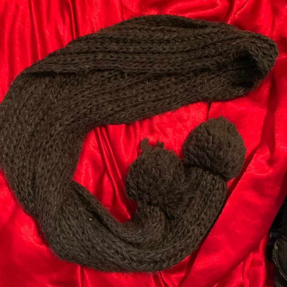 gunsmoke colored scarf FINAL MARKDOWN
